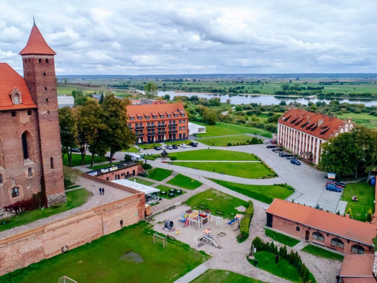 Отель Hotel Zamek Gniew Гнев-48