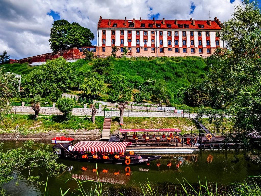 Отель Hotel Zamek Gniew Гнев