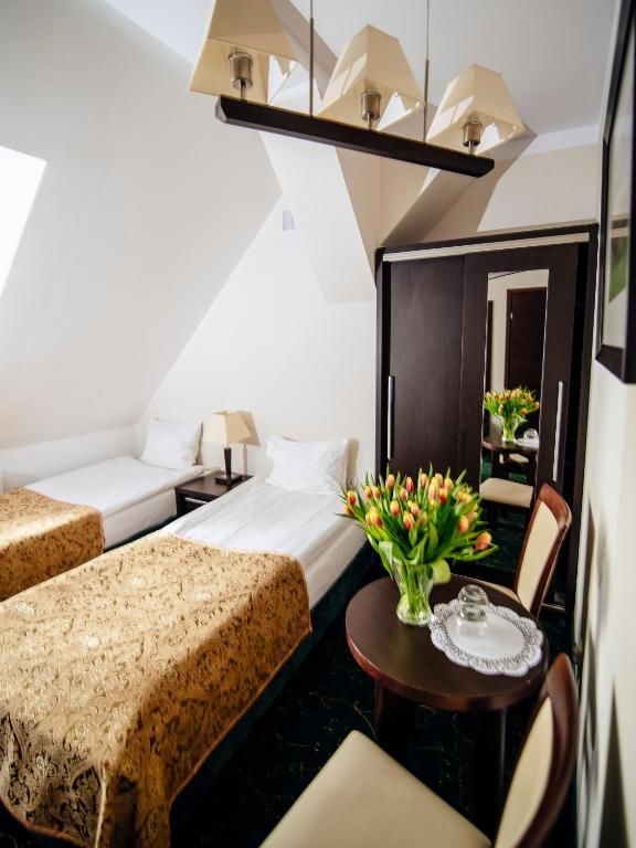 Отель Hotel Zamek Gniew Гнев